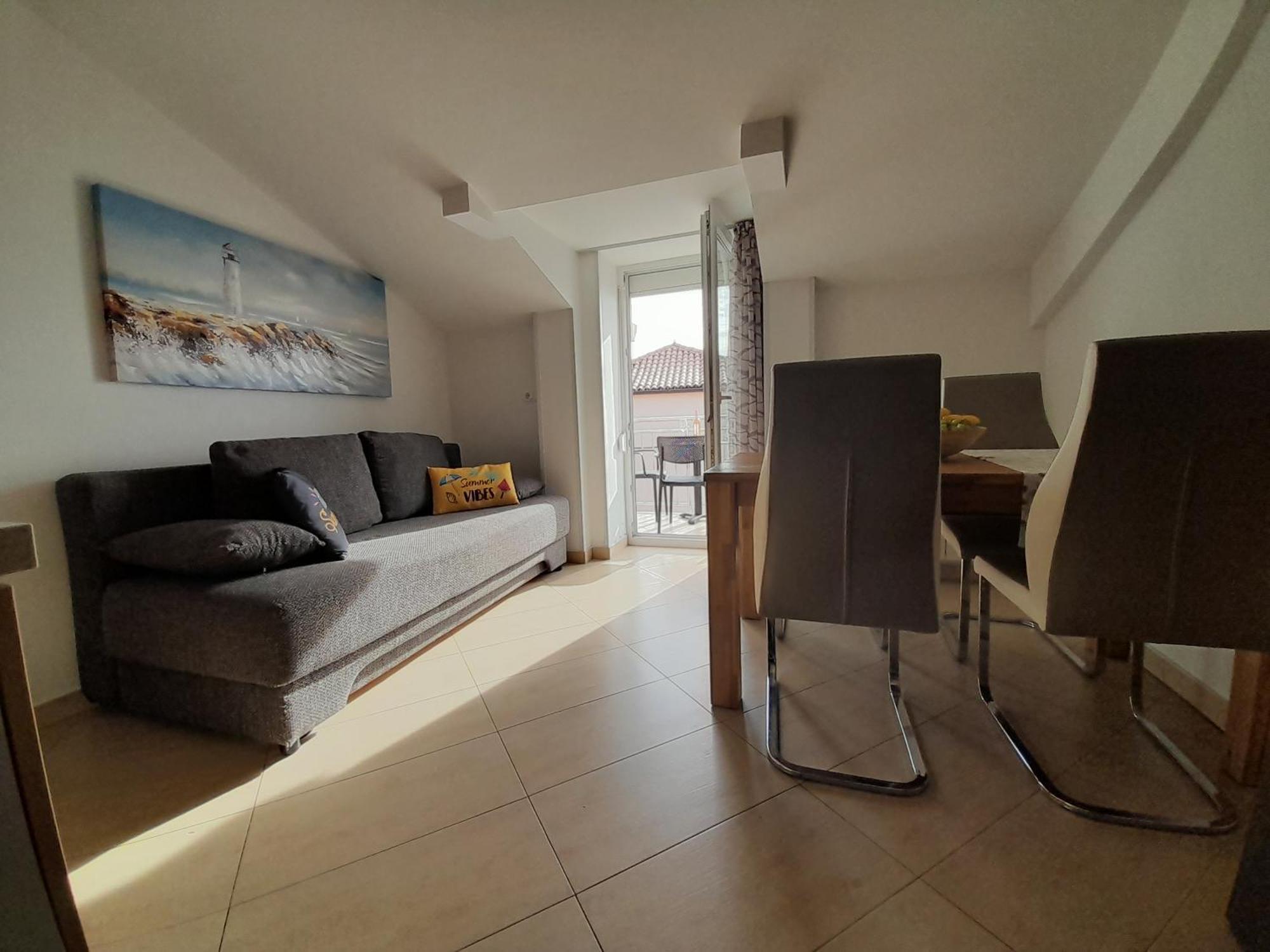 Apartman Voch Zambratija  Zewnętrze zdjęcie