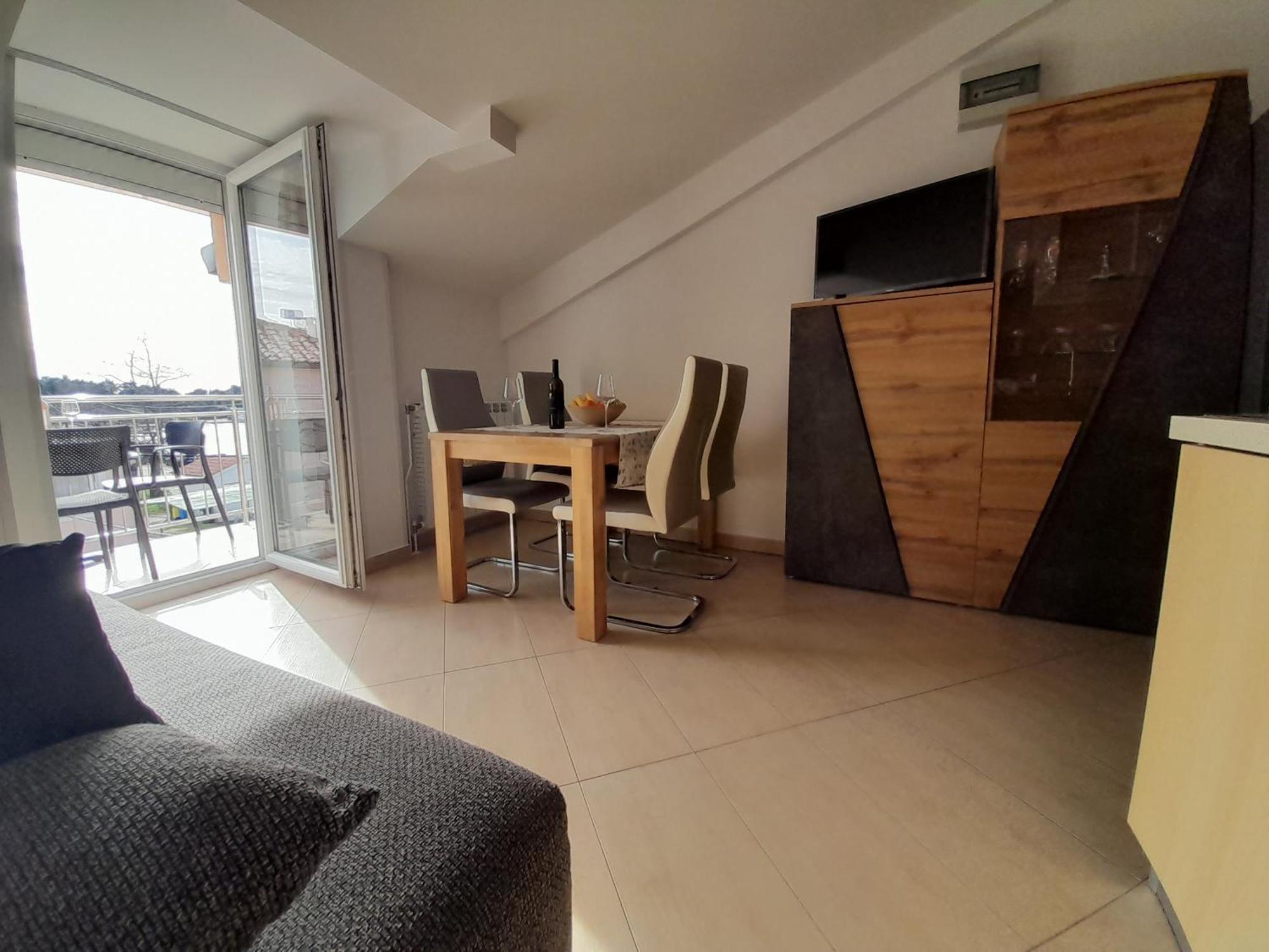 Apartman Voch Zambratija  Zewnętrze zdjęcie